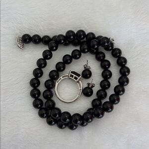Elegant Black Beaded Jewelry Set